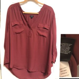 Torrid size 2 (16w/18w) Blouse